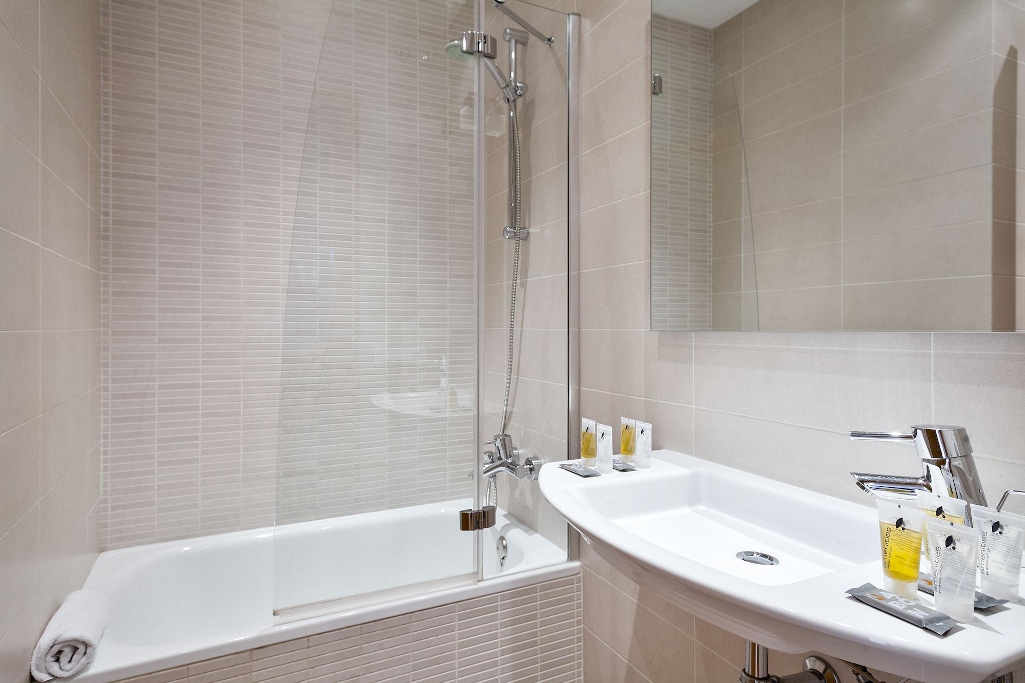 Hotel Laumon 3*